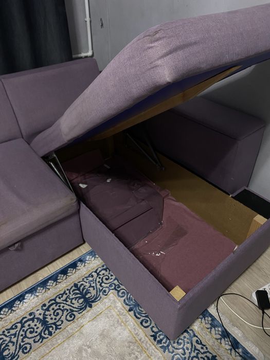 Продаю угловой диван