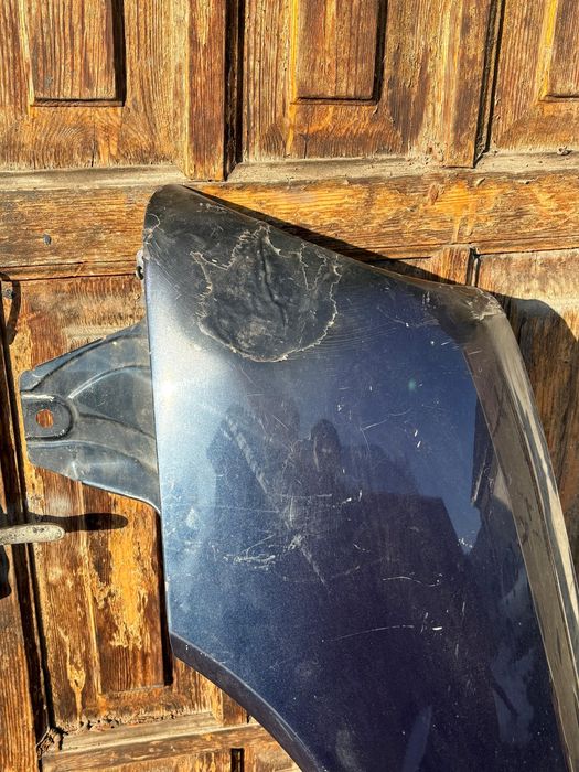 Крылья  на Мерседес 210