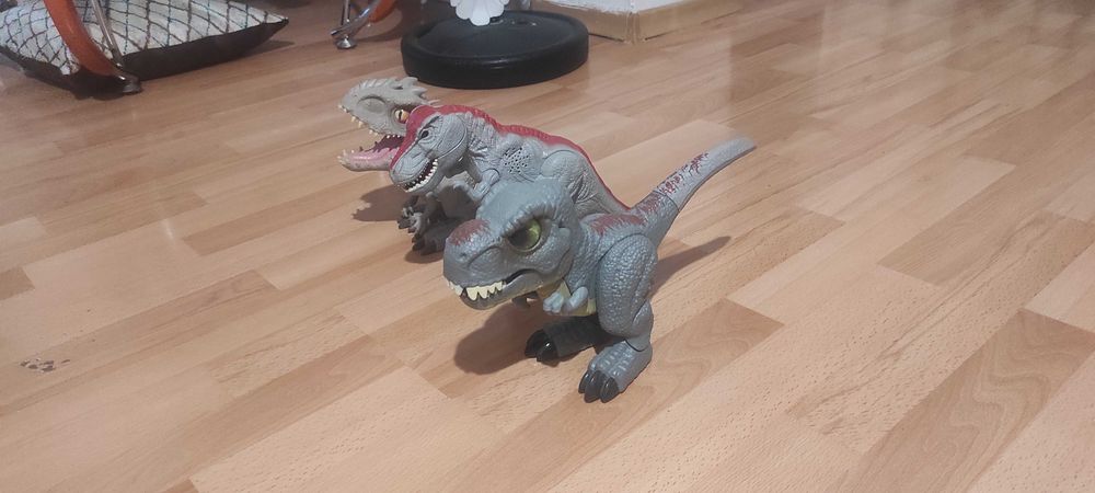 Играчки Динозаври