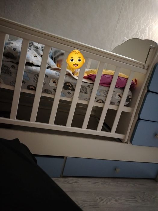 Продам детскую кроватку
