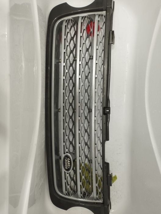 Решётка радиатора Land Rover оригинал