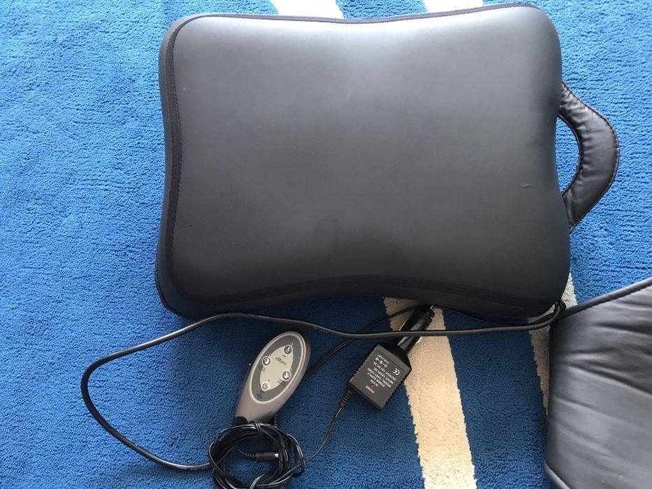 Vând pernă cu masaj