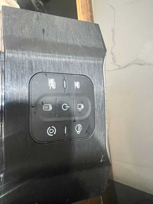 Кофеварка Redmond RCM-1511