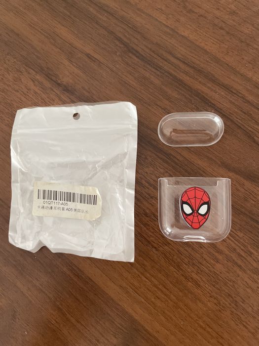 чехол стеклянный для эйрпотсов 1,2