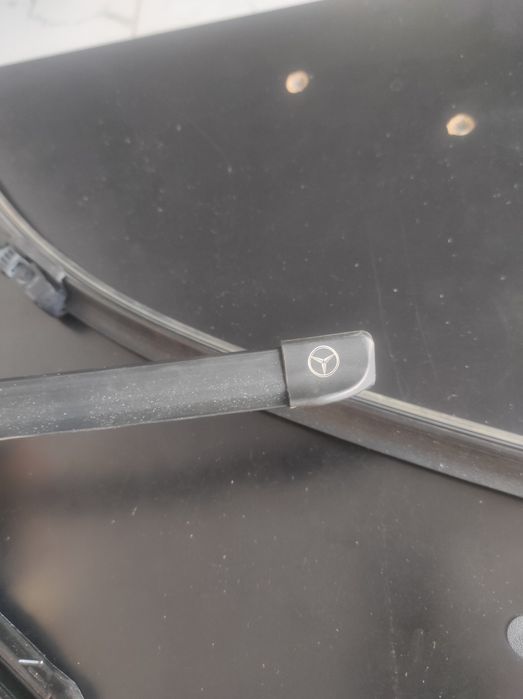 Дворник для мерседес