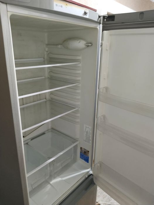 INDESIT холодильник