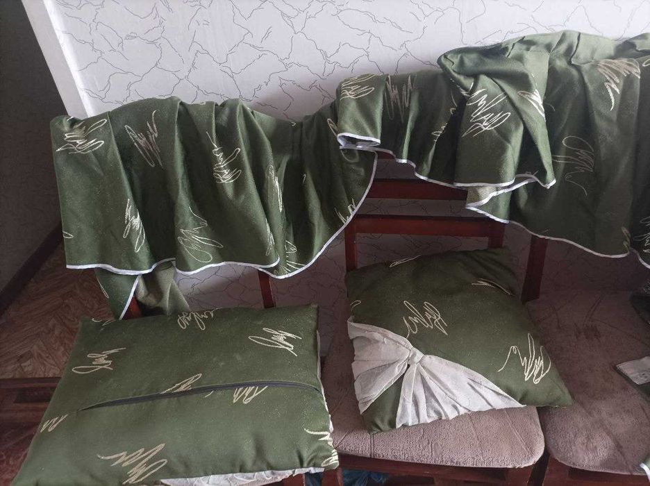 Занавеска, покрывало, подушки. Комплект