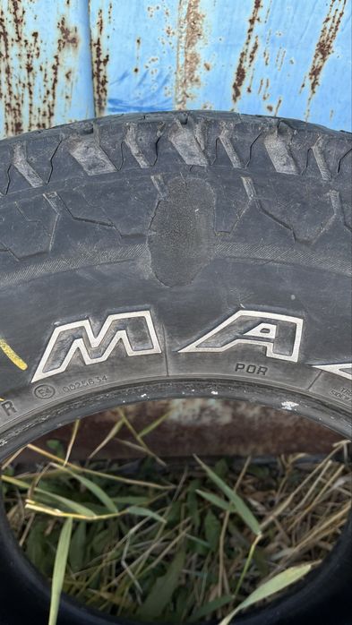 MAXXIS worm-drive 275/70 r16