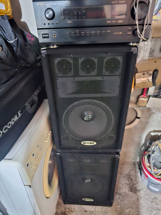 2 boxe si amplificator cu bluetooth
