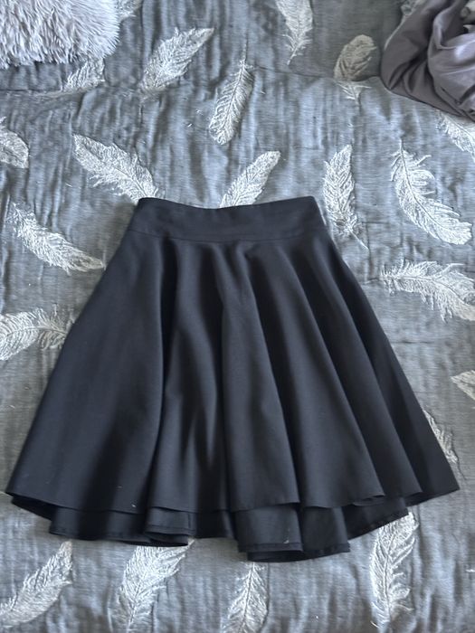 продам 3 школьные юбки