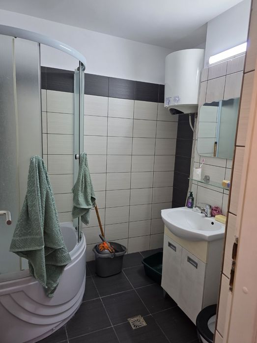 Apartament 2 camere Central Rm Sarat