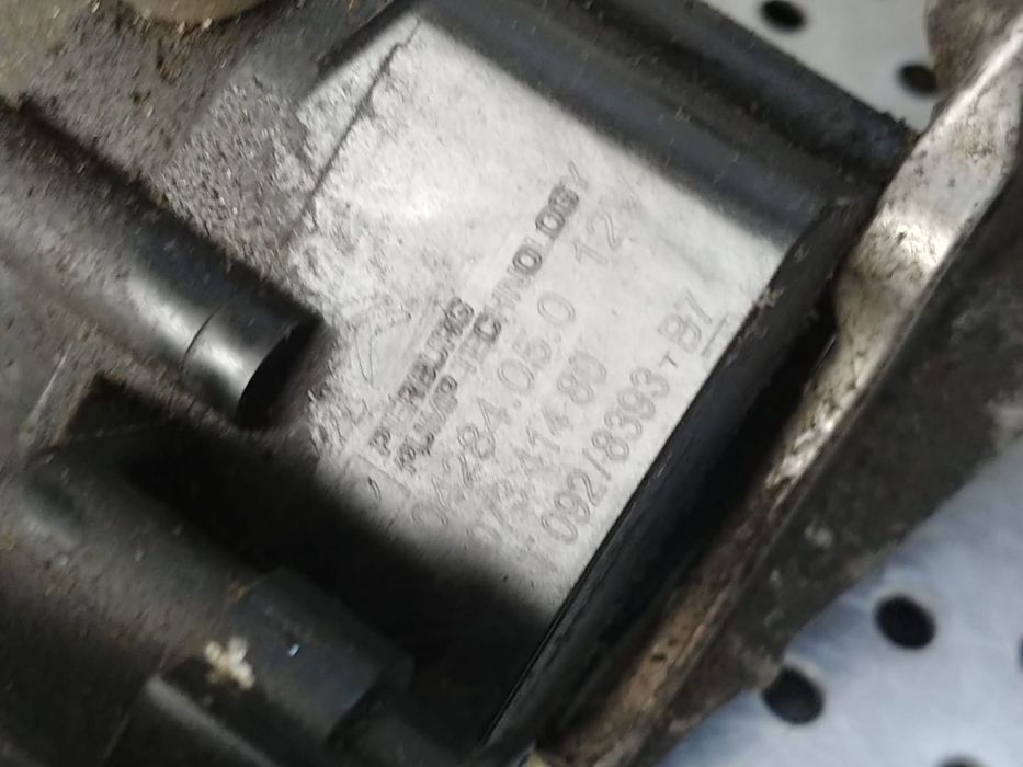 pompa auxiliara apa  1.2 b hn01 peugeot 2008 9807341480