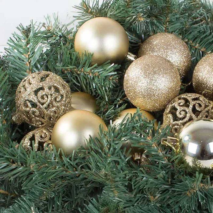 Златист комплект коледни топки 100 броя, със звезда за елха