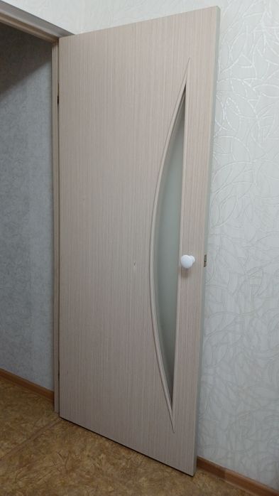 Продам межкомнатные двери