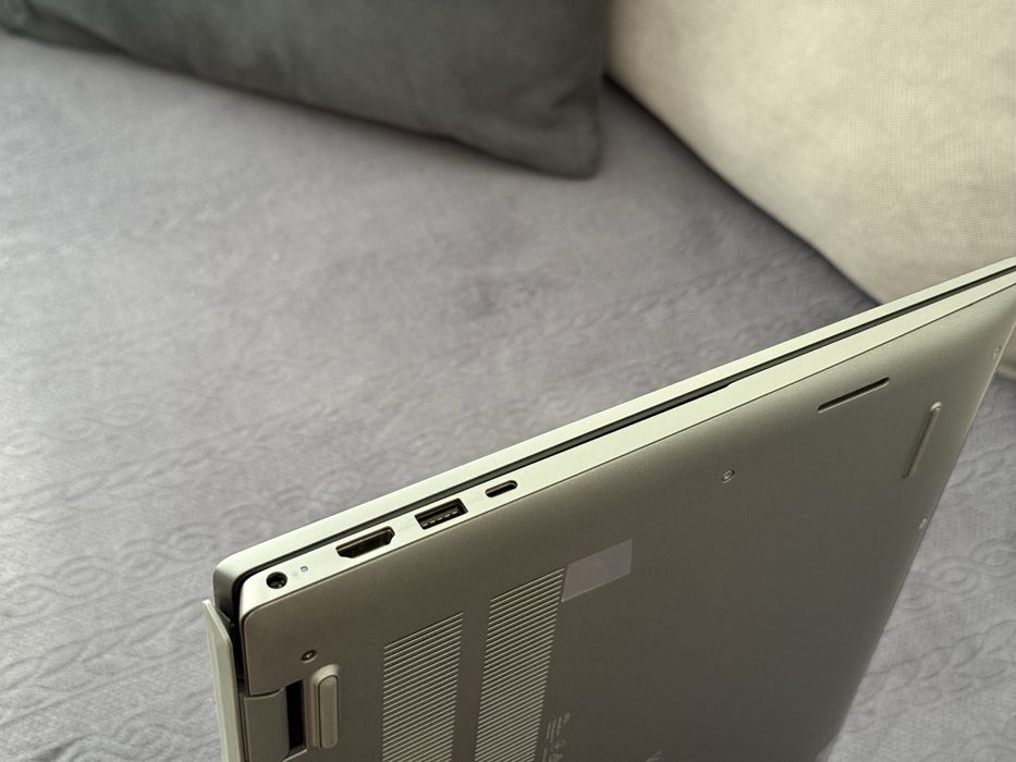 16’FHD+IPS/i7-1360p/Dell Vostro 5630/16GB DDR5/512GB SSD/Гаранция