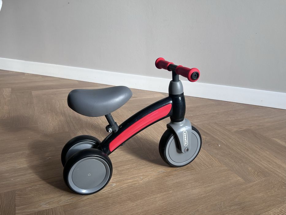 продам беговел возраст 1 до 3 лет