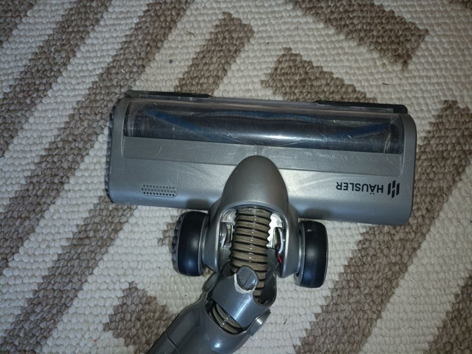Продам пылесос hausler