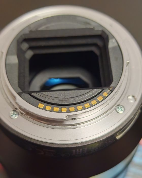 Obiectiv Sony Vario-Tessar T*  16-35mm f4
E-mount