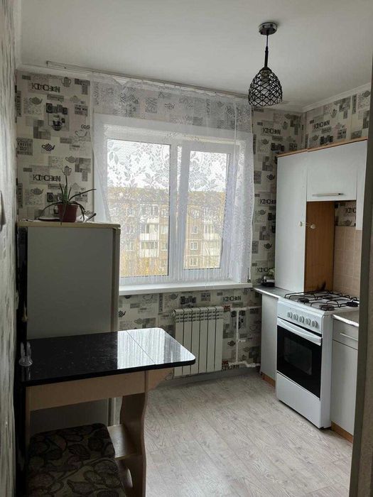 Продам 1 ком квартиру на Уюте