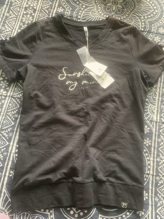 Лот нови спортни блузи