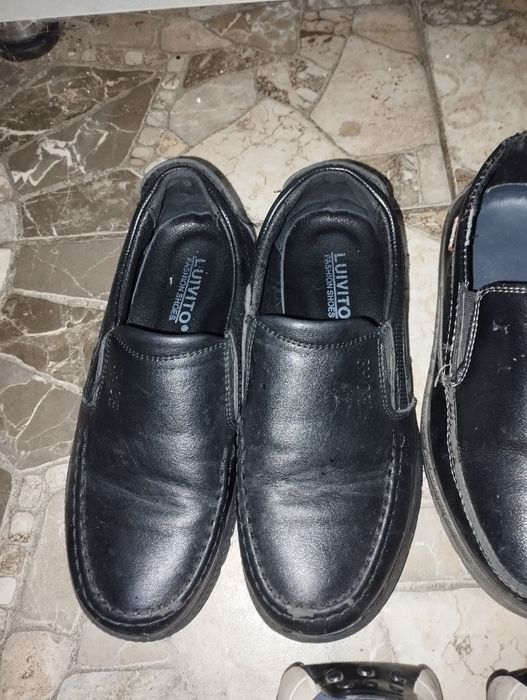 Продам школьную форму и обувь на мальчика