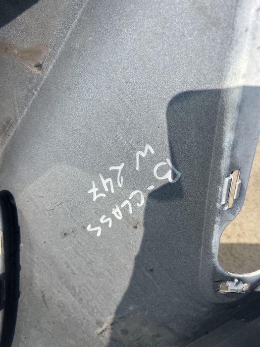 3 броя предна броня Mercedes B class W247