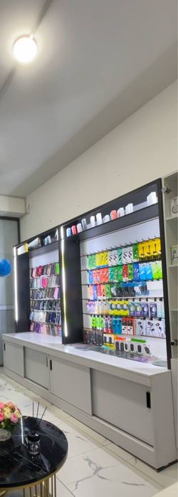 aksesusar uchun mebel sotilad