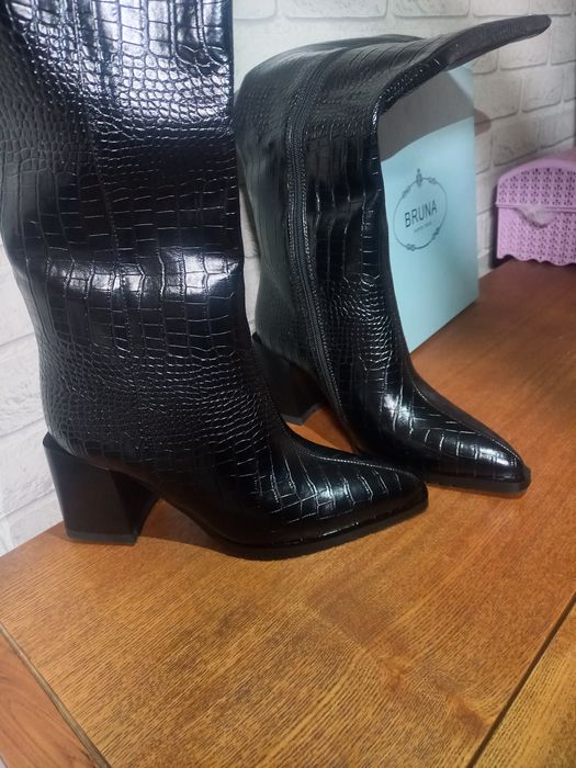 Зимние сапоги. 37размер