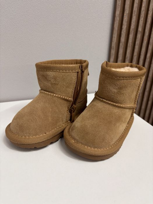 Детские угги новые