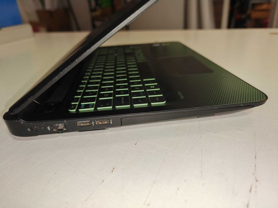 Laptop HP Pavilion Power i5-7300HQ / 16GB RAM / SSD 500GB/ GTX 950M 4GB