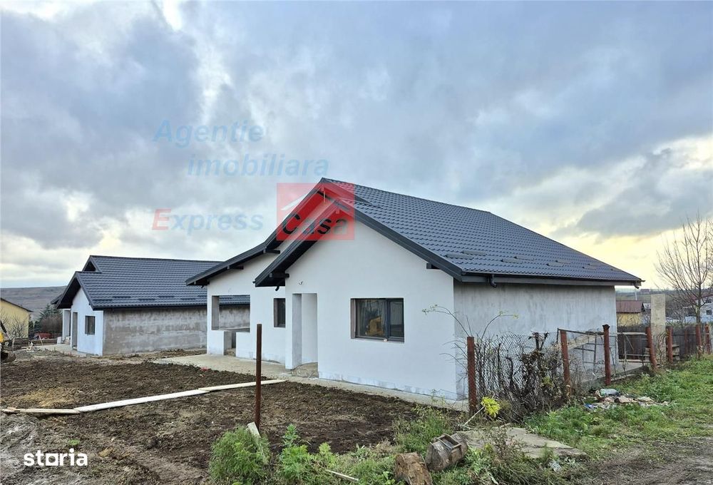 Casa noua cu 5 camere + 500 mp teren, Dumesti (10 minute de Valea Lupu