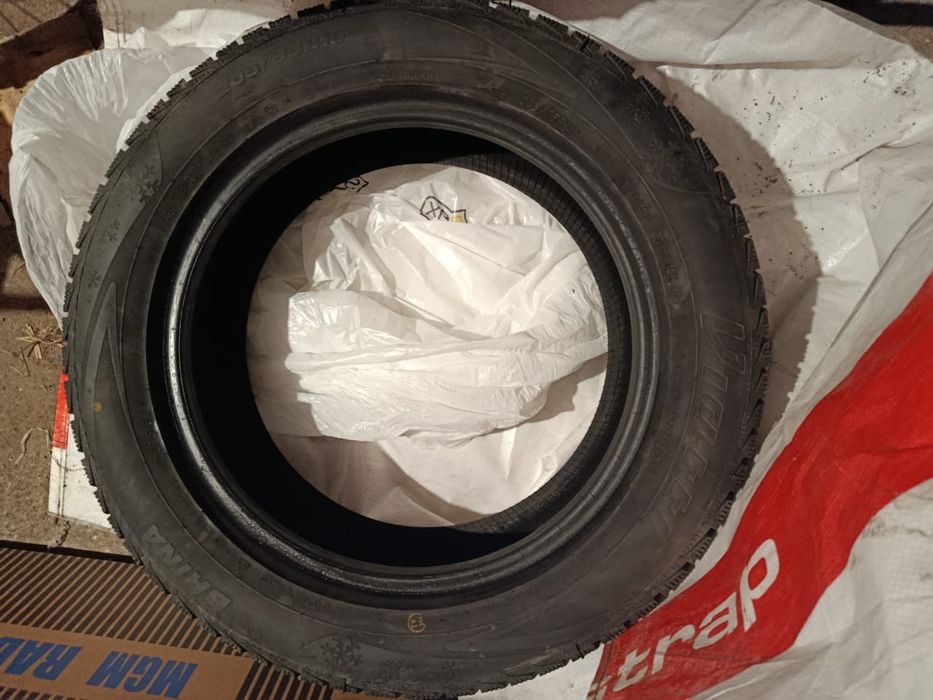 Продам шины зимние