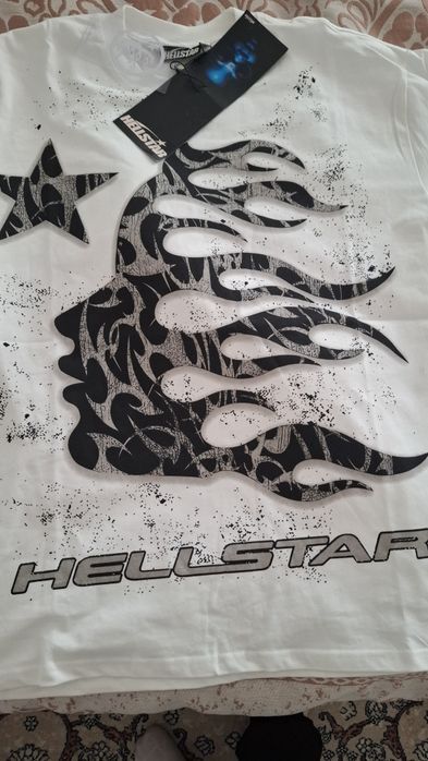 Продается футболка хеллстар