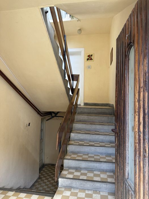 Vand sau schimb apartament in asociatia zona Titulescu