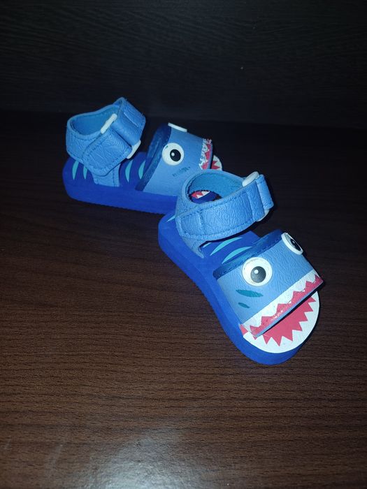 Sandale copii marimea 17.