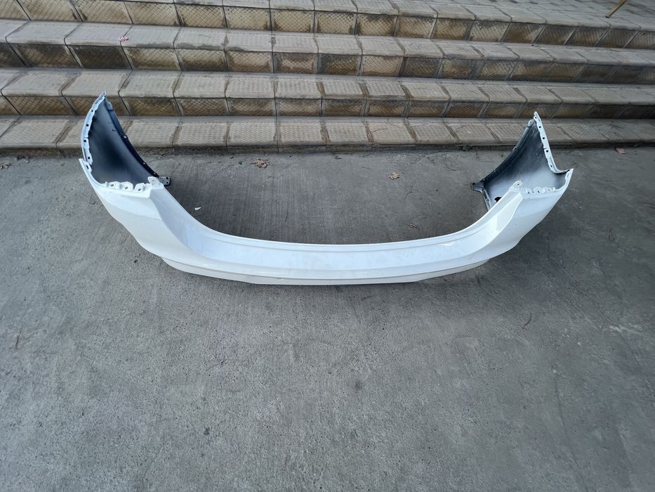 KIA K5 Бампер задний (orqa bamper)