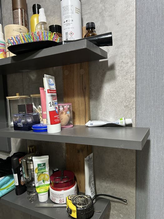 Продам вешалку и полку