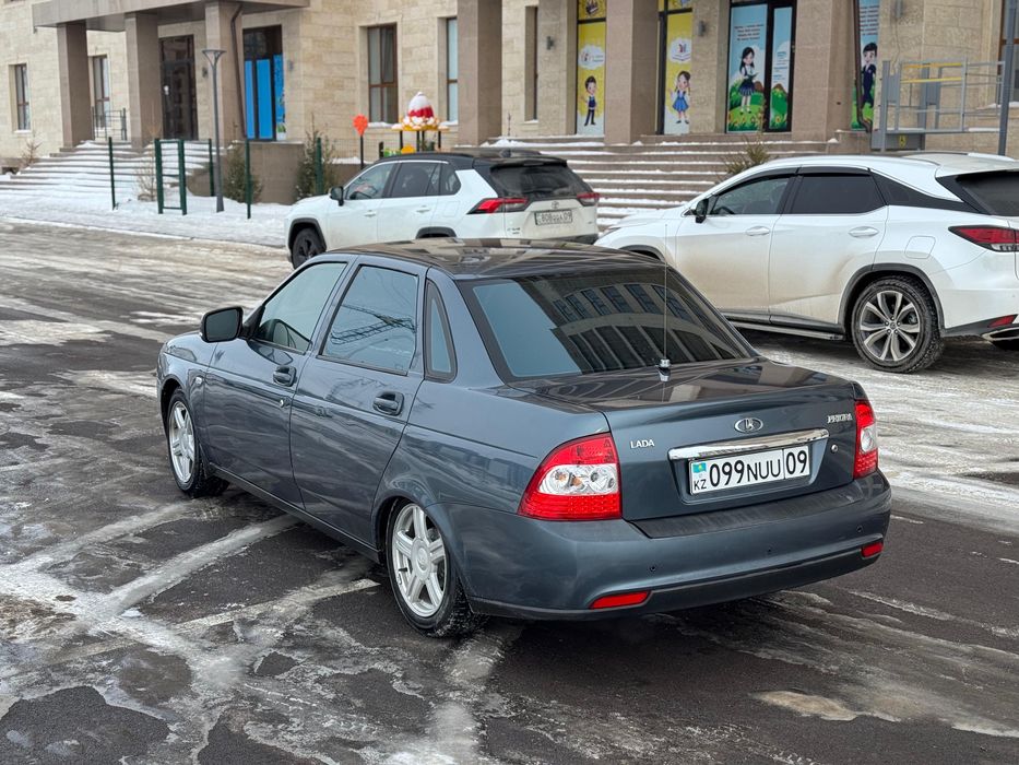 Ваз Lada Priora 2 Lux