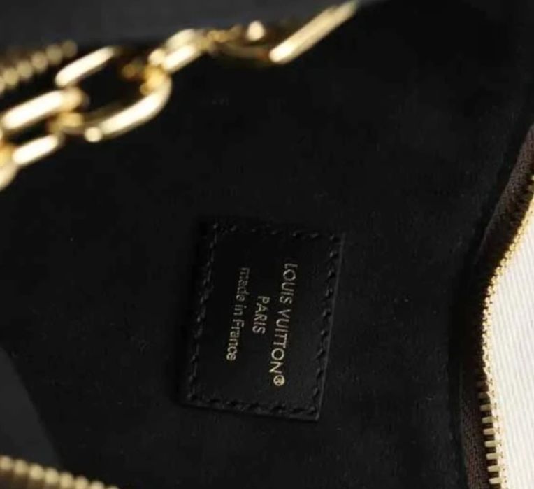 Louis Vuitton  Cookie BB