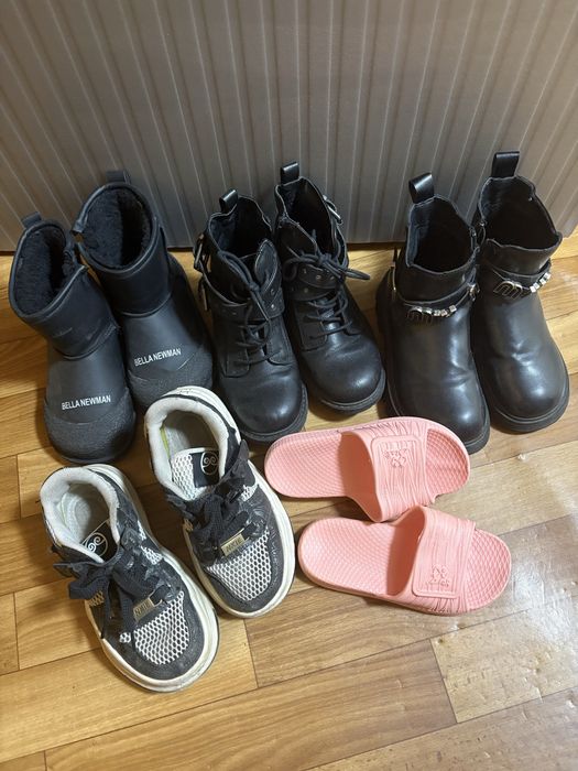 Отдам обувь на девочку