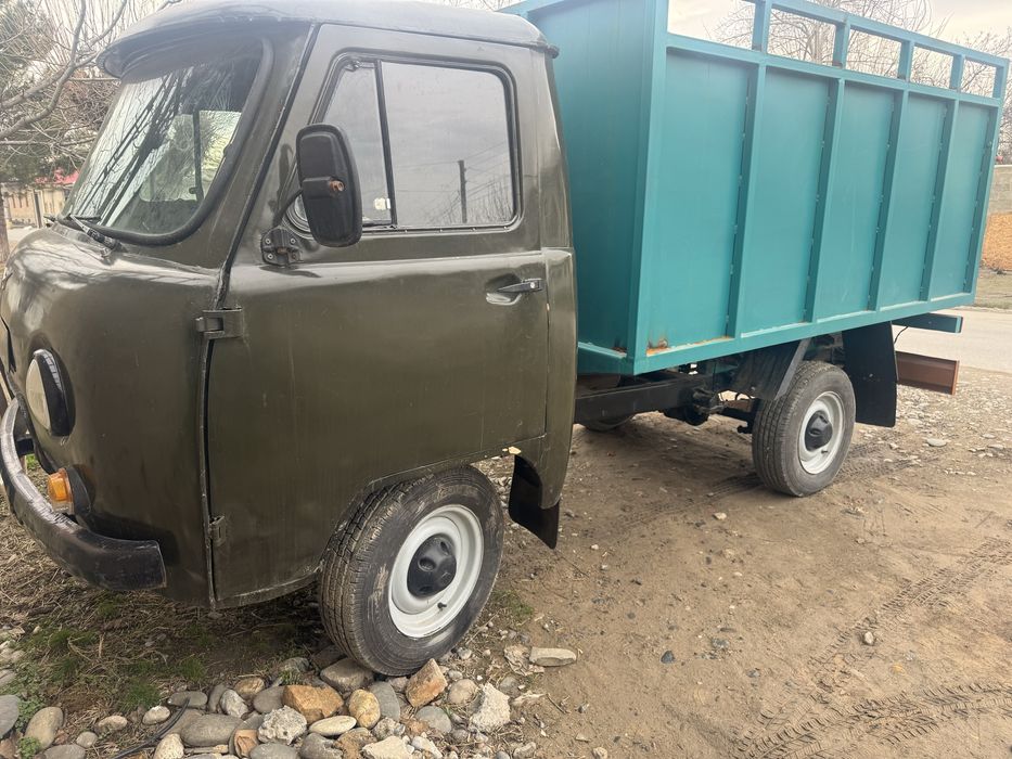 Уаз сотилади срочно