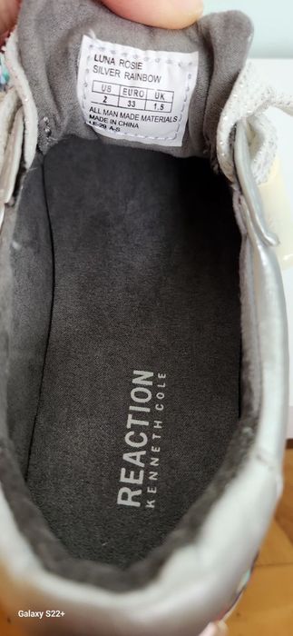 Кроссовки несколько фирменные из США