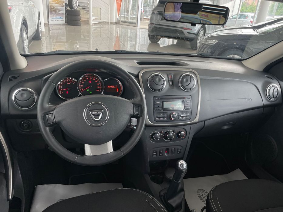 Dacia Logan DEALER/GARANTIE 1 AN/Prestige/Clima/Pilot/Computer/Recent import/RATE
