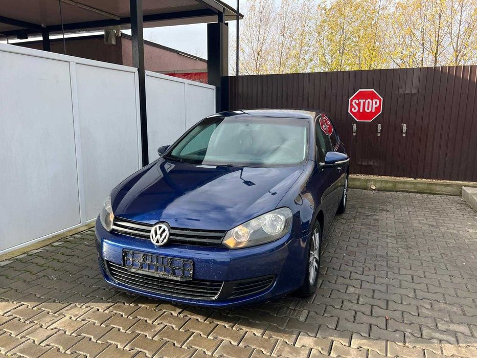 Volkswagen Golf 1.6 TDI DPF Comfortline