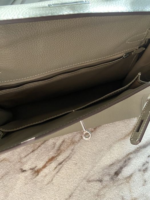 Продам великолепную сумочку Hermes