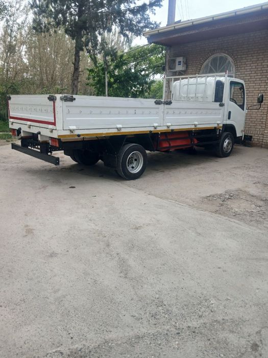 ISUZU 2009 Metan