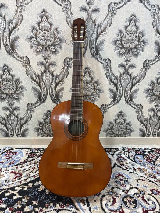Гитара, Yamaha C40