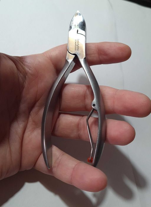 2 pile electrice pentru talpă și călcâie + accesorii pedichiură