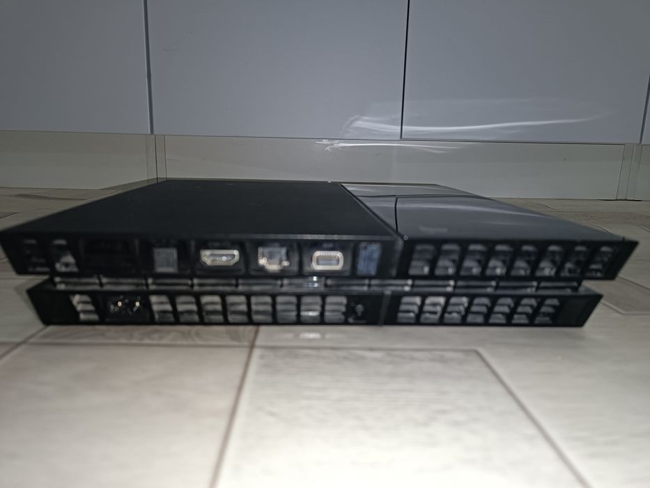 Sony PlayStation 4, рабочая, с дисководом