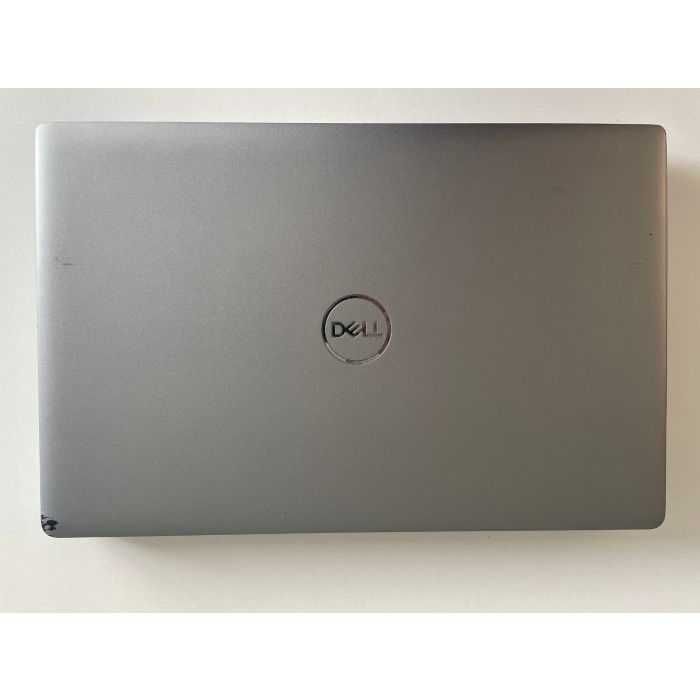 Лаптоп Dell Latitude 5521 (i7, 32GB RAM, 512GB SSD, 15.6-инчов)
